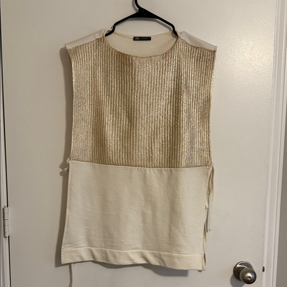 Zara Women’s Gold and Cream Sleeveless Top